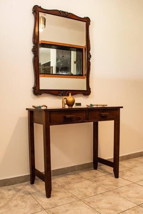 Pelekanos Beachfront Apartment Episkopi (Rethymno)
