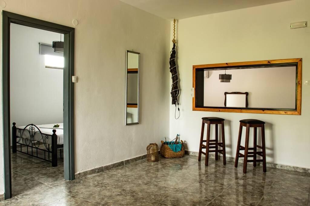 Apartment Pelekanos Beachfront