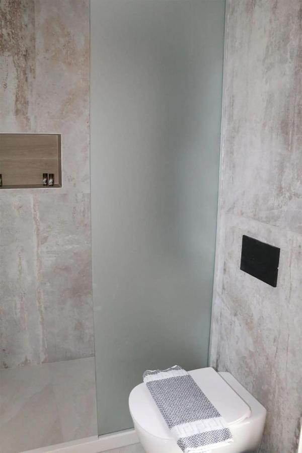 Elvira Luxury Villa *