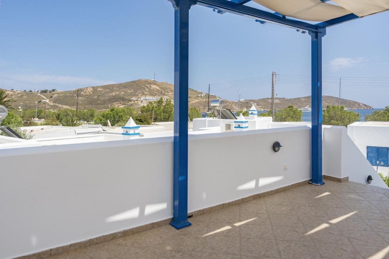 Ninemia Serifos 4 Livadi (Serifos)