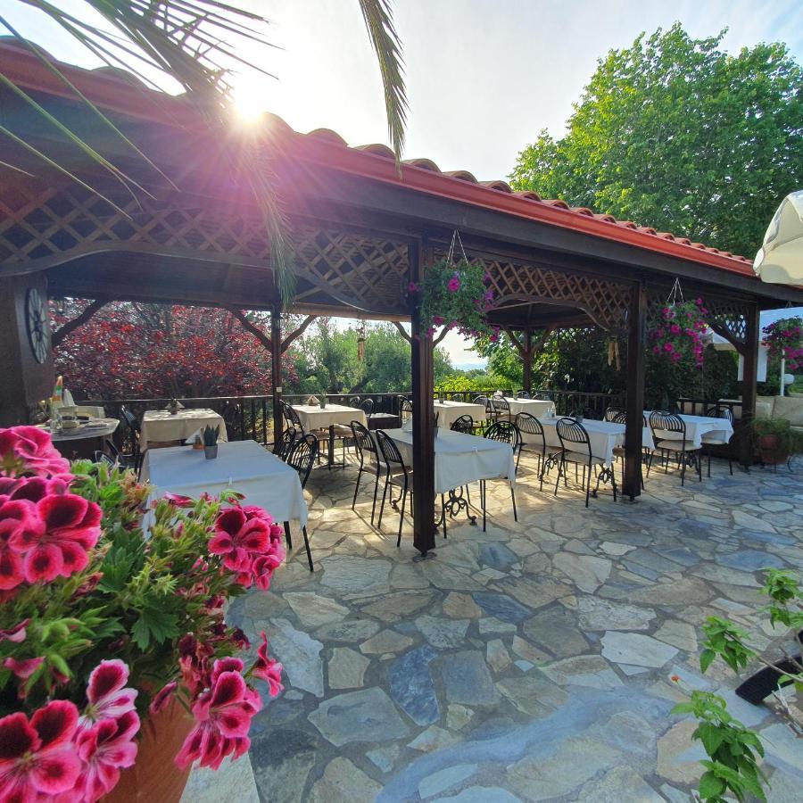 Agrili Apartments & Rooms 3*