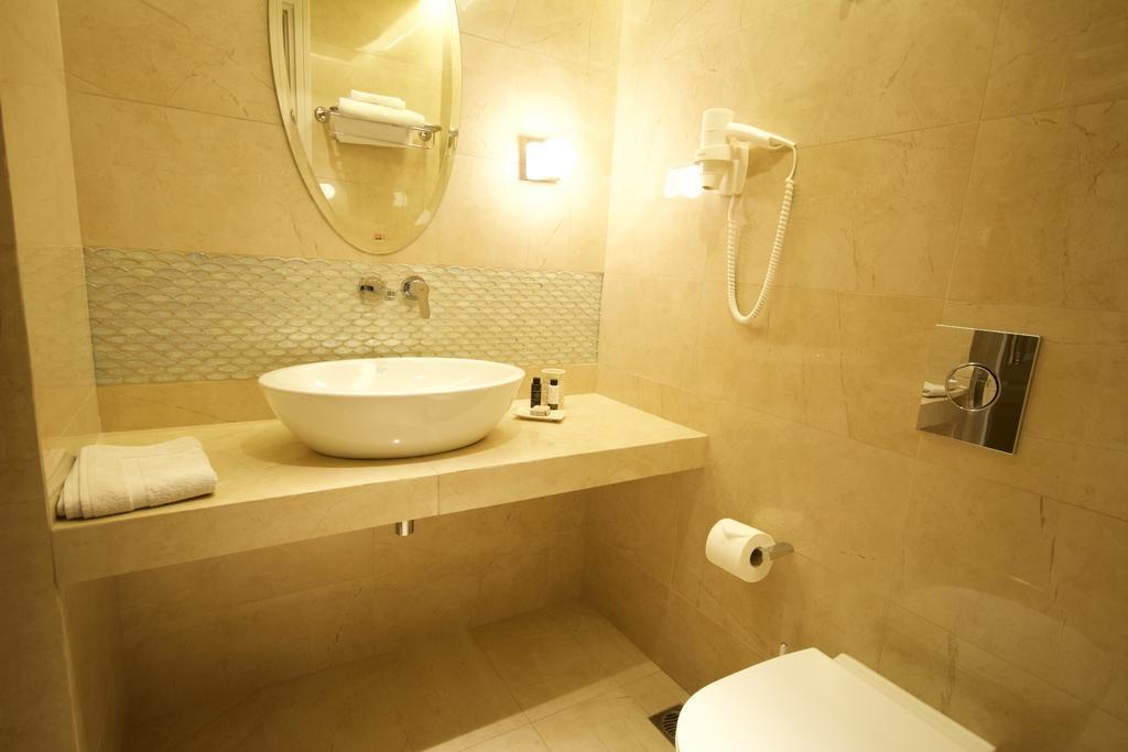 Konstantina Studios 3* Alonnisos Town