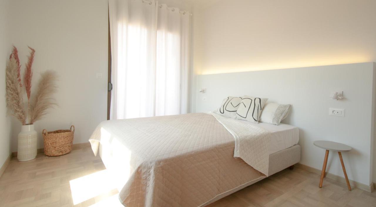 Onos - 2 Bedroom 2 Bathroom Penthouse With Terrace In Old Town Apartment Kalamata