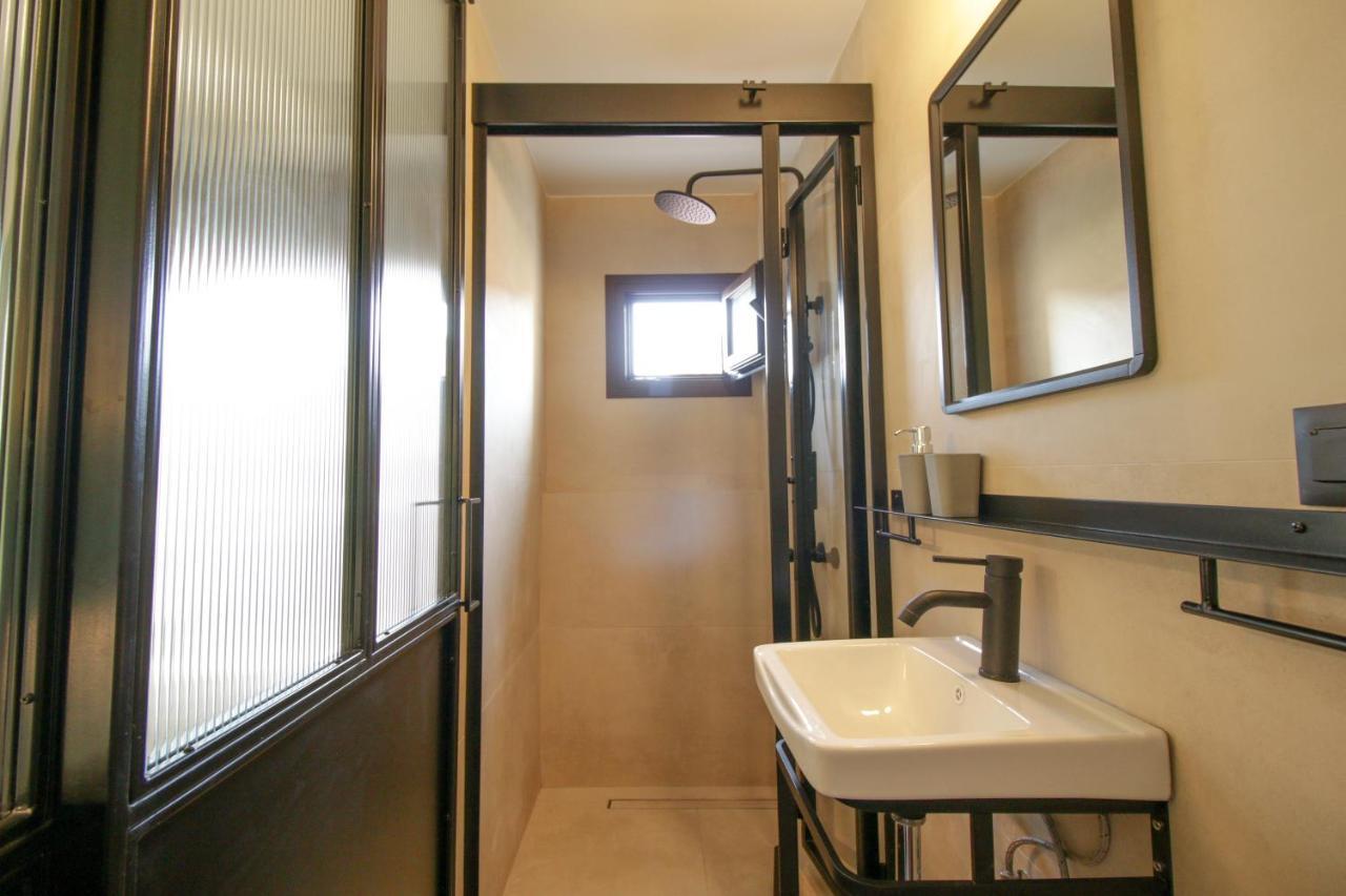 Onos - 2 Bedroom 2 Bathroom Penthouse With Terrace In Old Town *