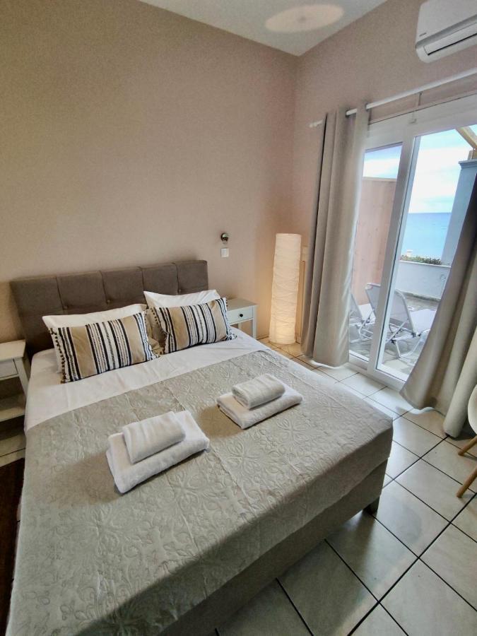 Aparthotel Nereides *