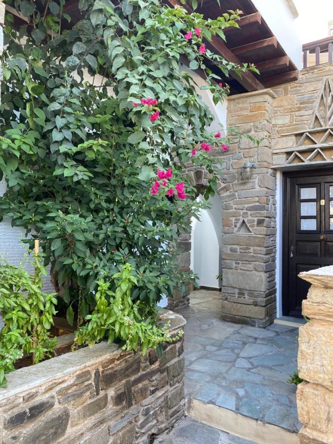 Spitalia Apartment Tinos