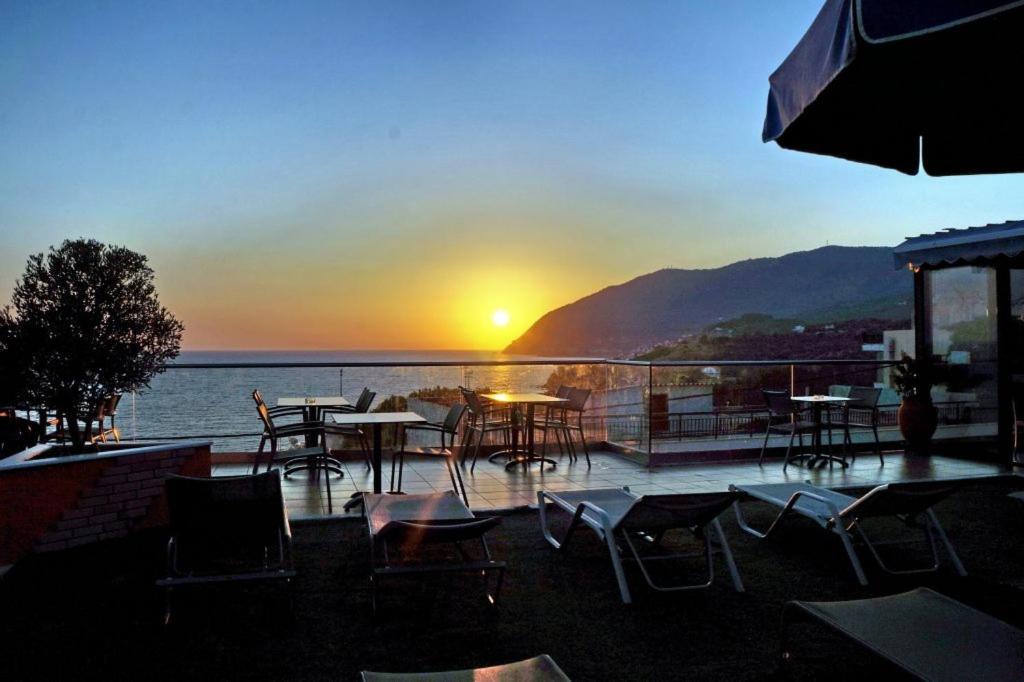 Hotel Vicky Ii 3*