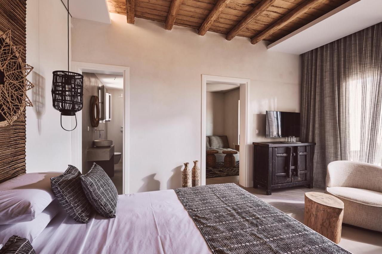 Serenity Milos Holiday home Mandrakia