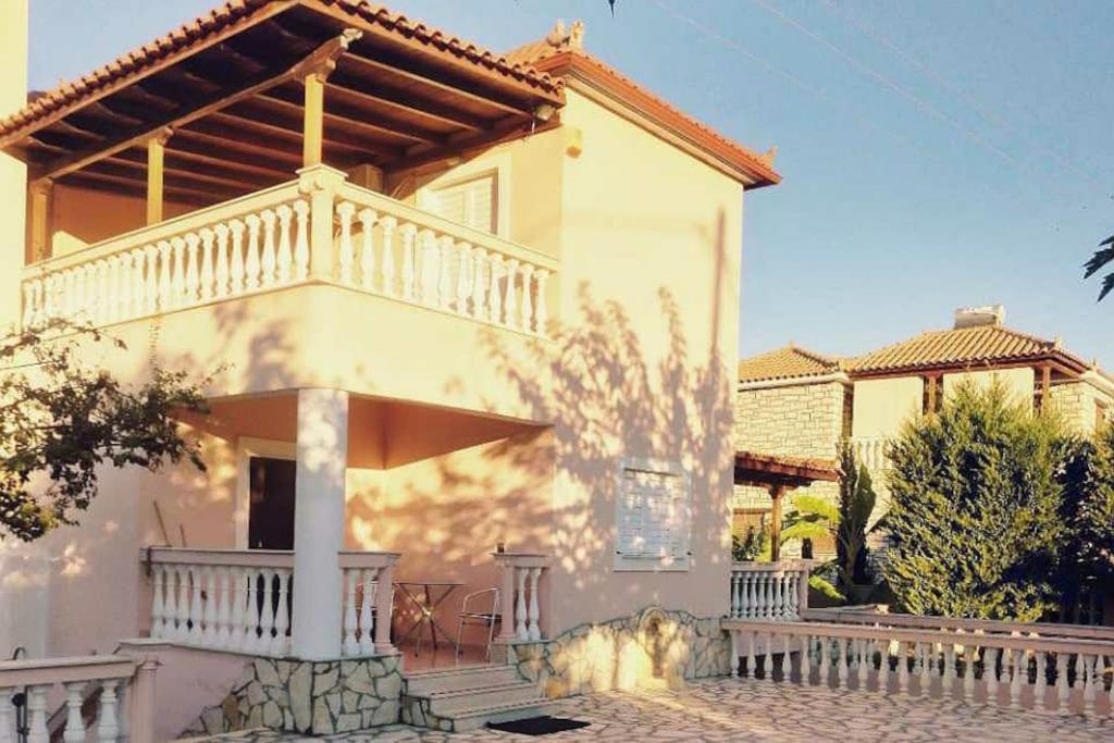 Welcome To Paradise! Holiday home Kakovatos
