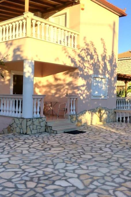 Welcome To Paradise! Holiday home *