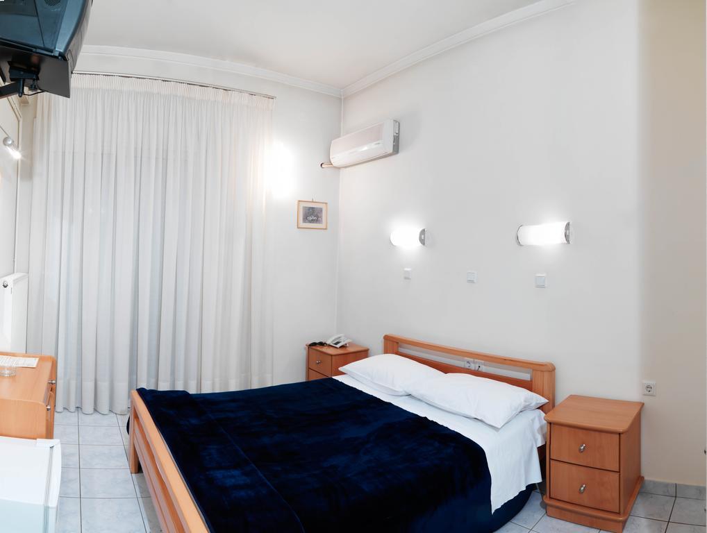 Alex Hotel 2*