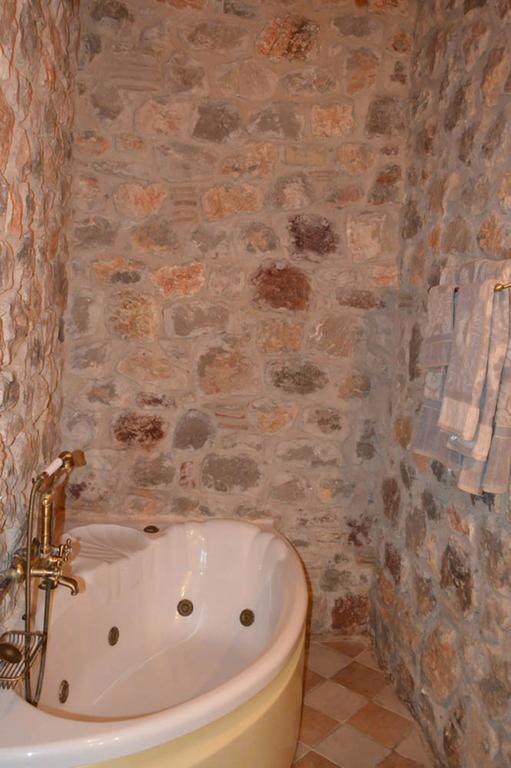 Alexandros Inn Delphi