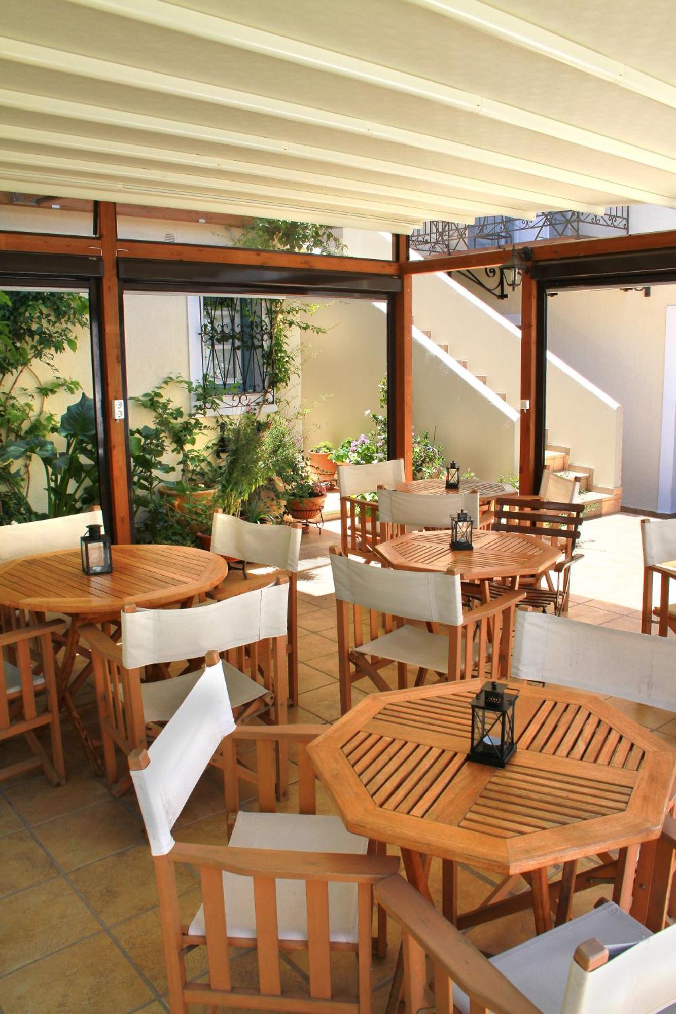 Guest house Niriides Spetses Town