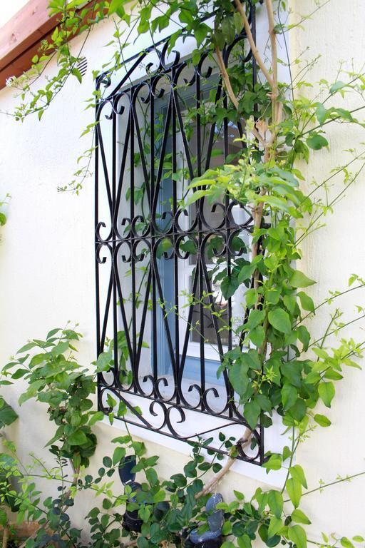 Niriides Guest house Spetses Town