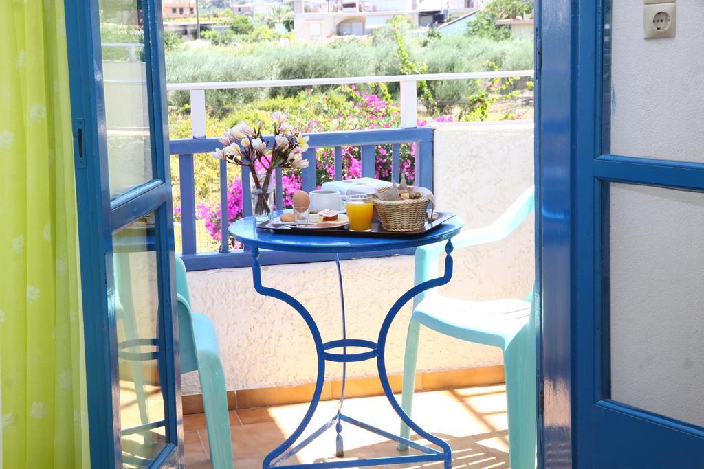 Handakas Hotel Amoudara (Heraklion)