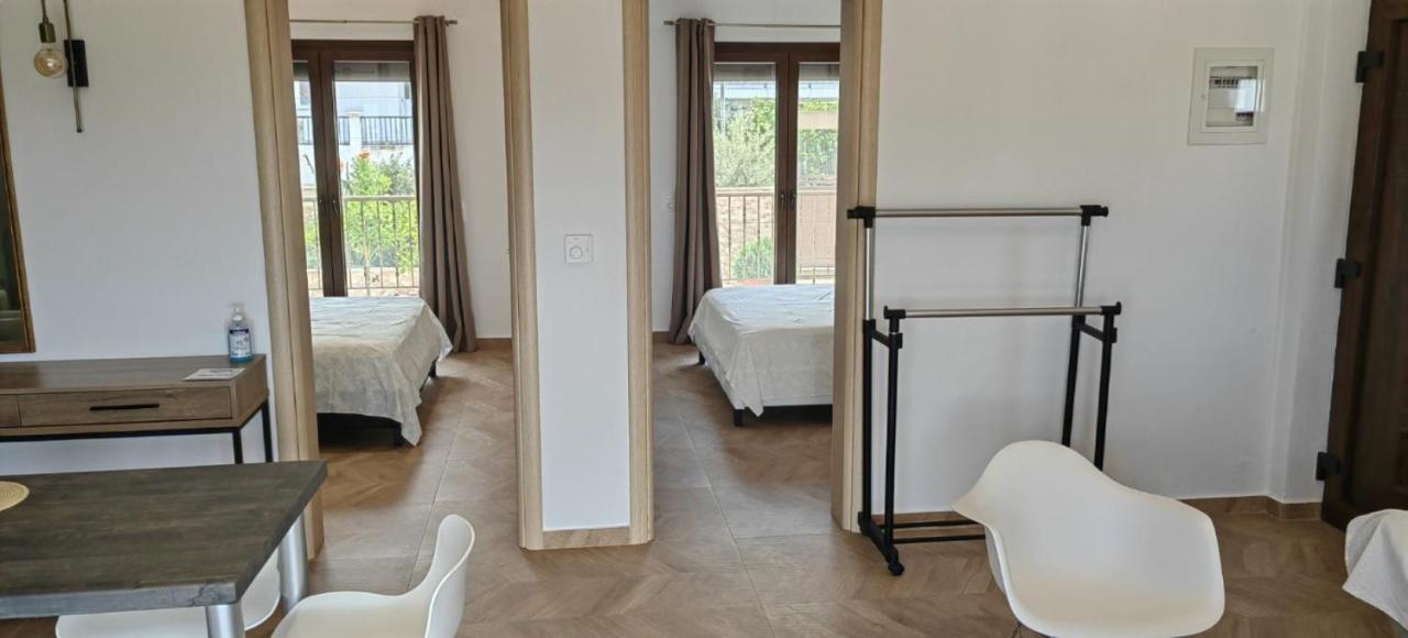 Holiday home Theasis1
