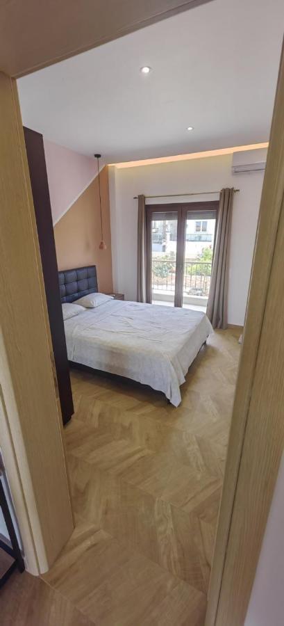Theasis1 Holiday home *
