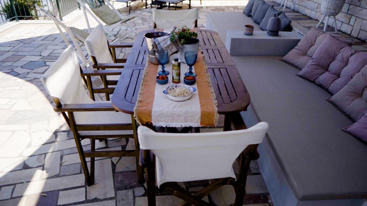 Paul Seafront House Holiday home