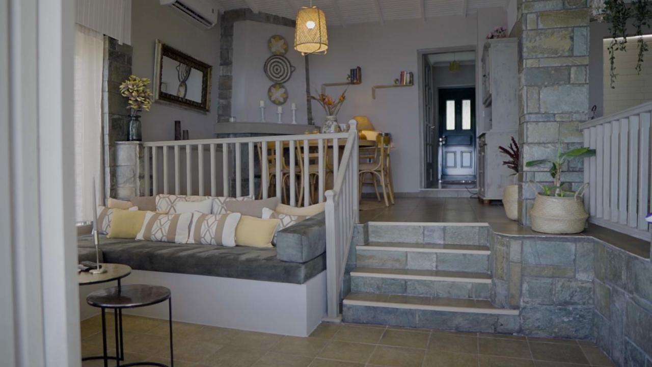 Holiday home Paul Seafront House