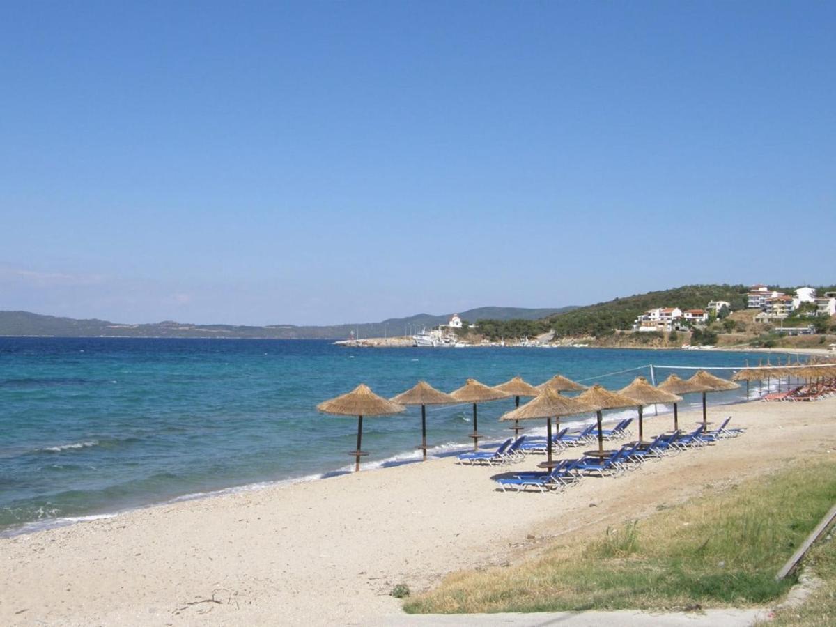 Tavani Villas Apartment Nea Roda