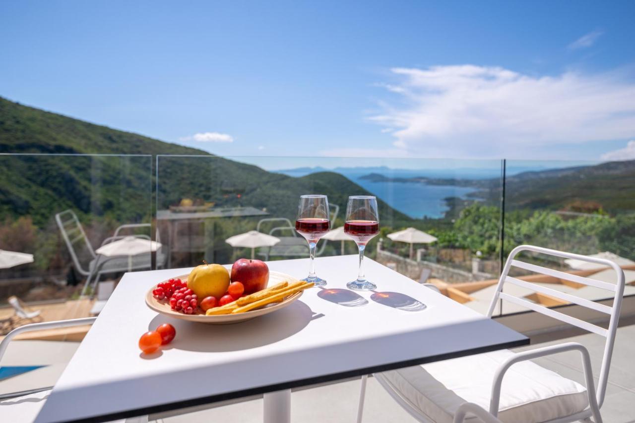 Ninemia Luxury Aparthotel 3*
