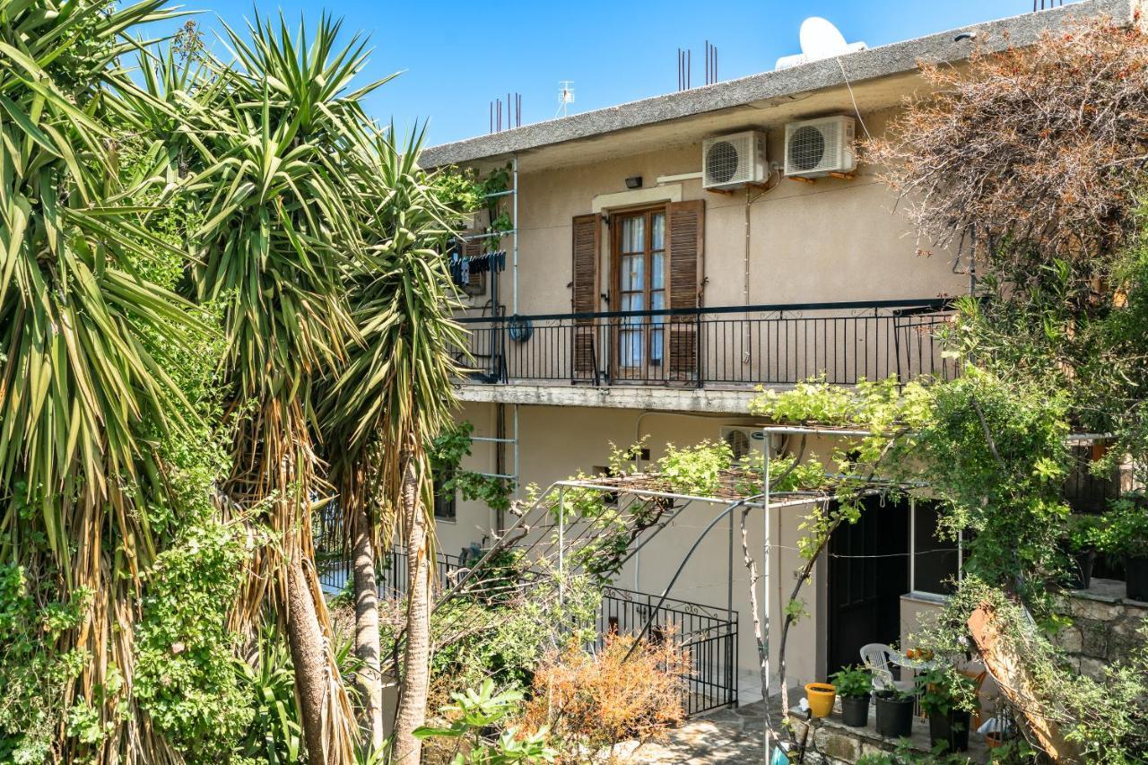 Apartment Vangelis 1 Angon