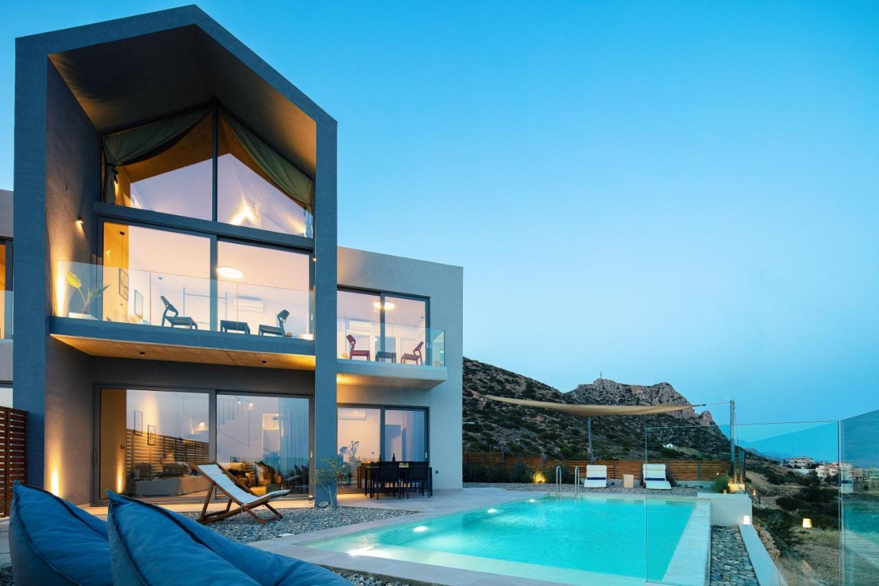 Krystallon Villa *