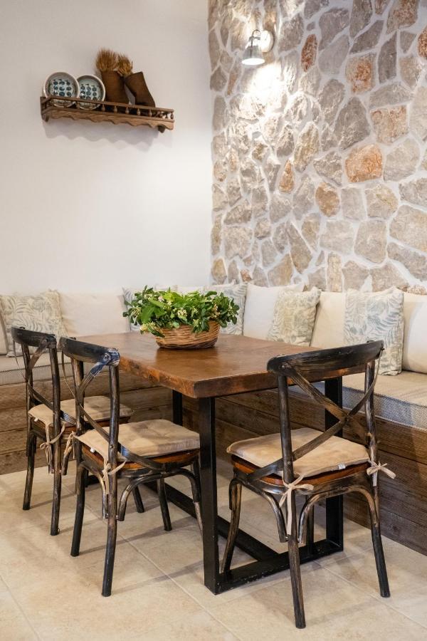 Apartment Mareo Traditional Retreat