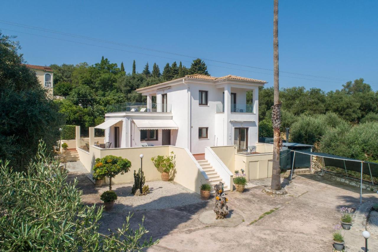 Lianolia Villa *