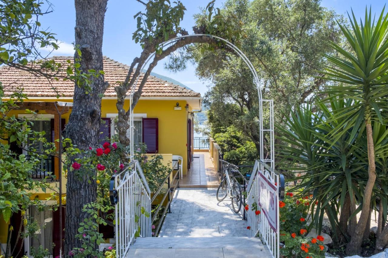 Apartment Captain Fotis 2 Pondi