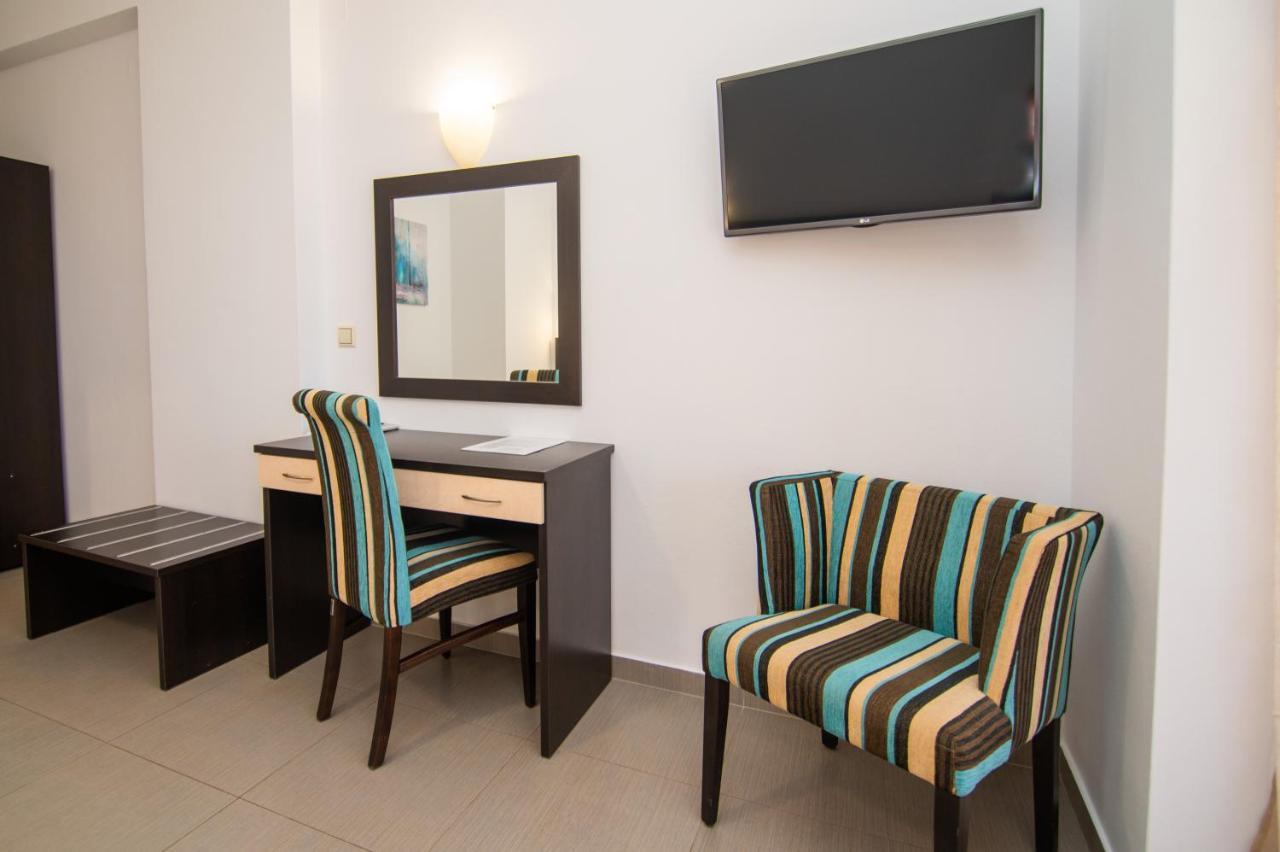 Hotel Riviera 3*