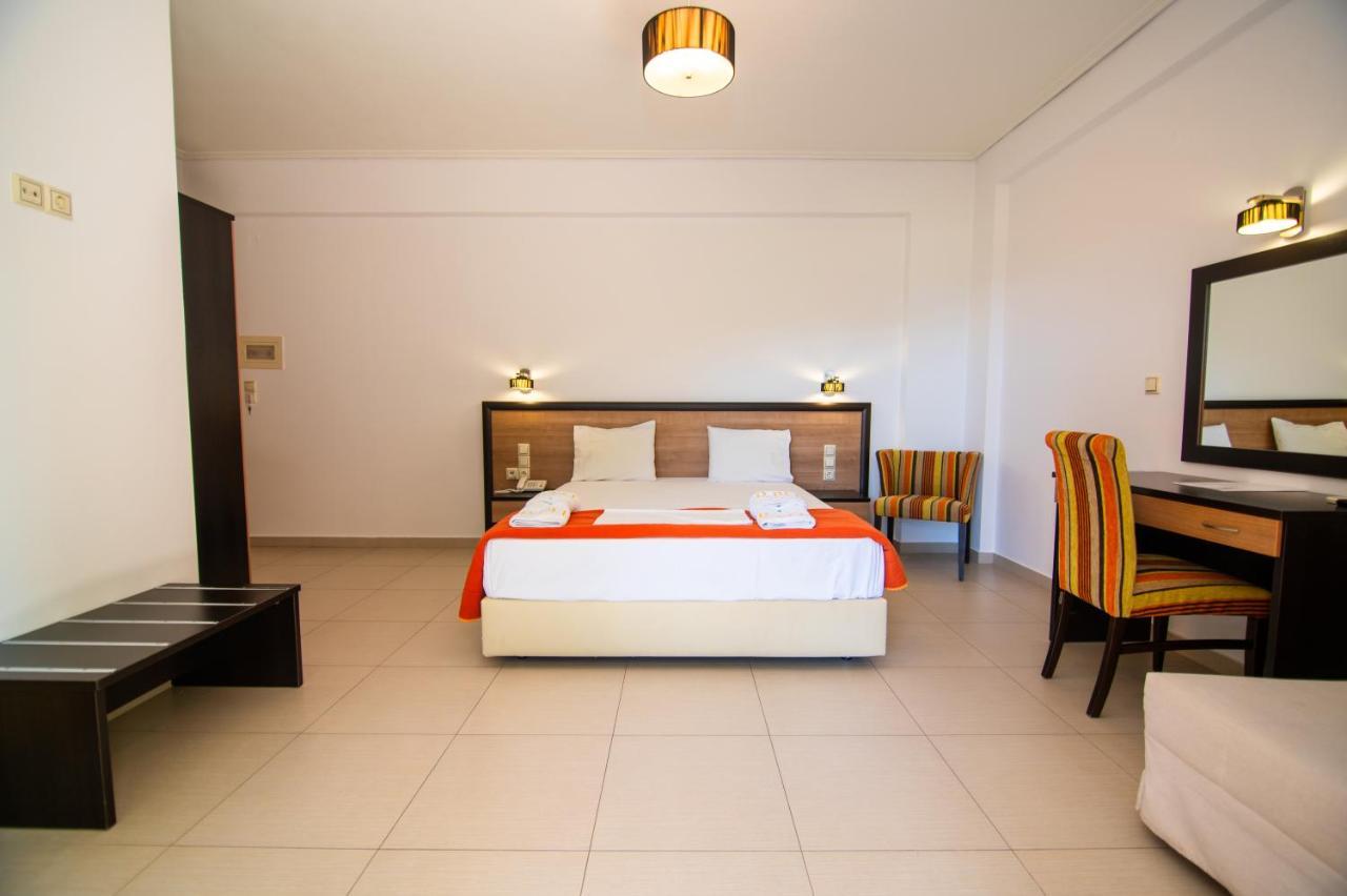 Riviera Hotel 3*