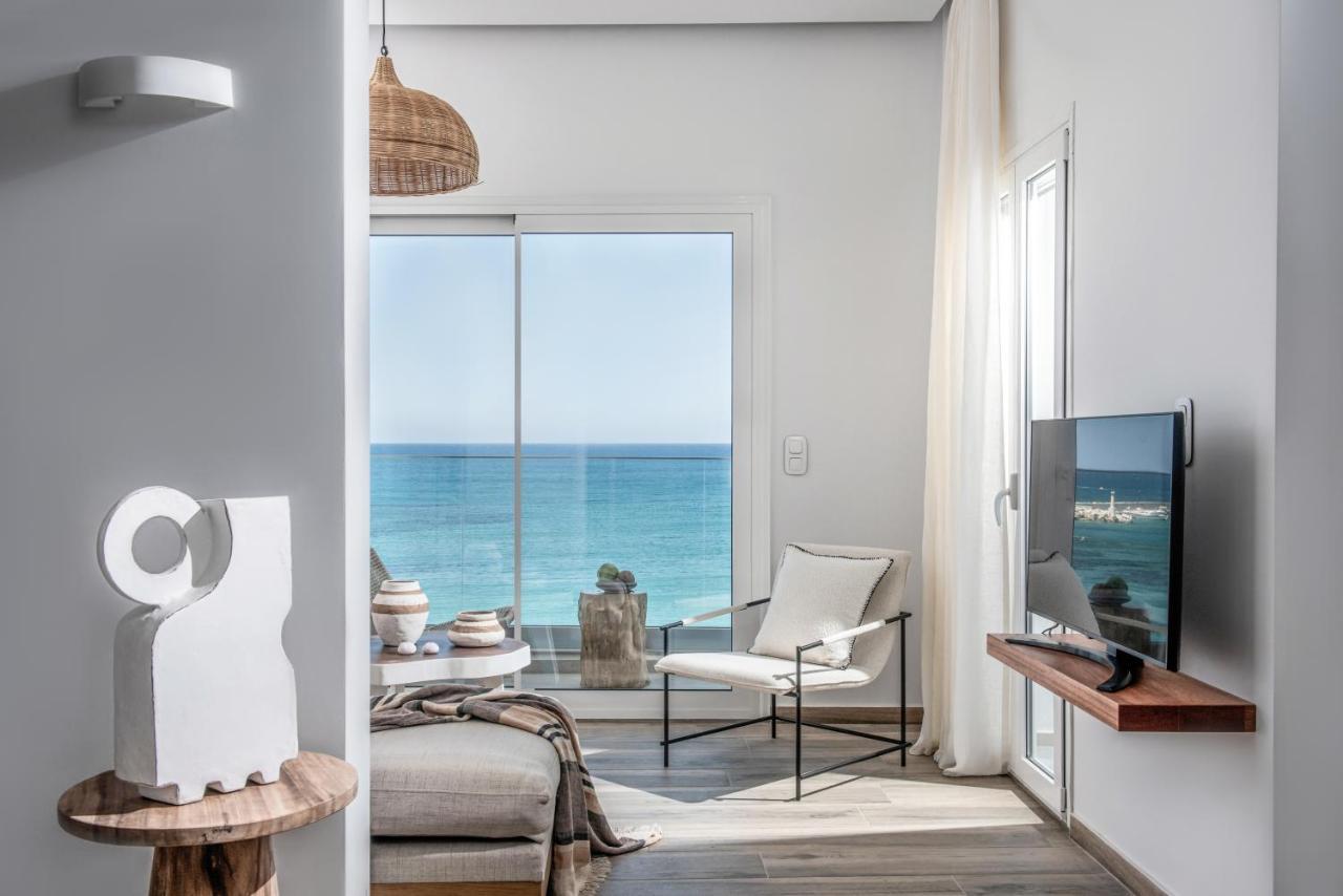 Khroma Luxury 1 Front Hersonissos (Crete)