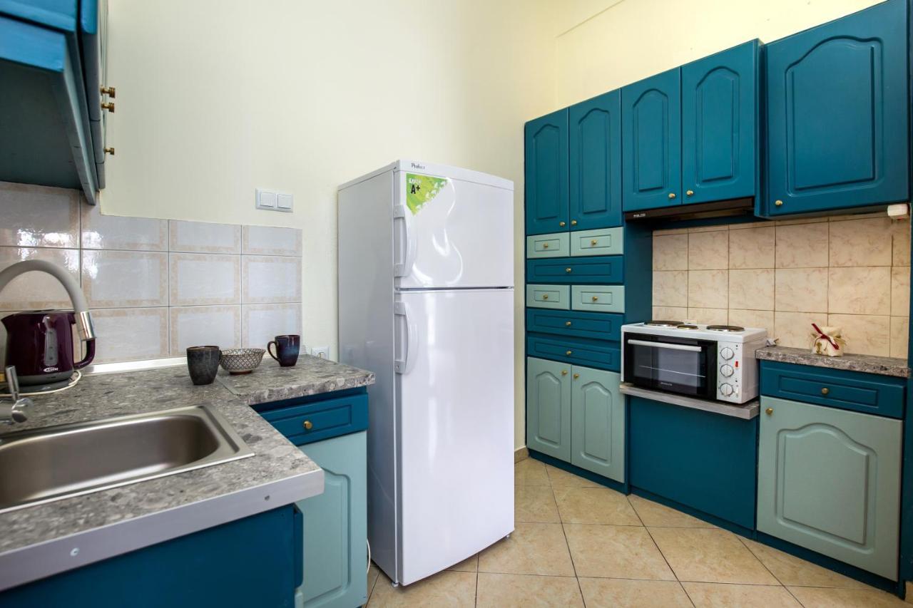 Xenia Apartment