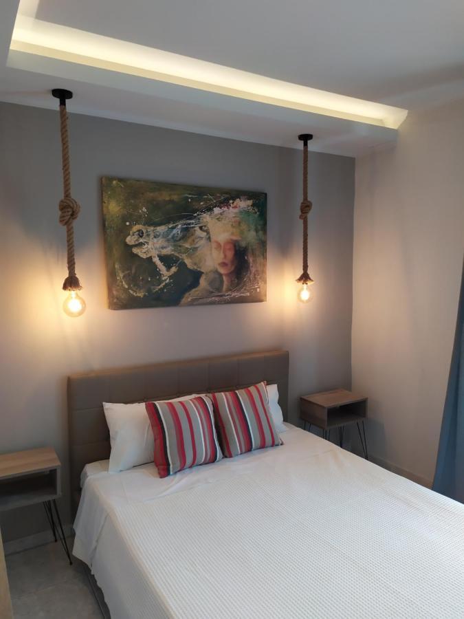 Periklis Guest house *