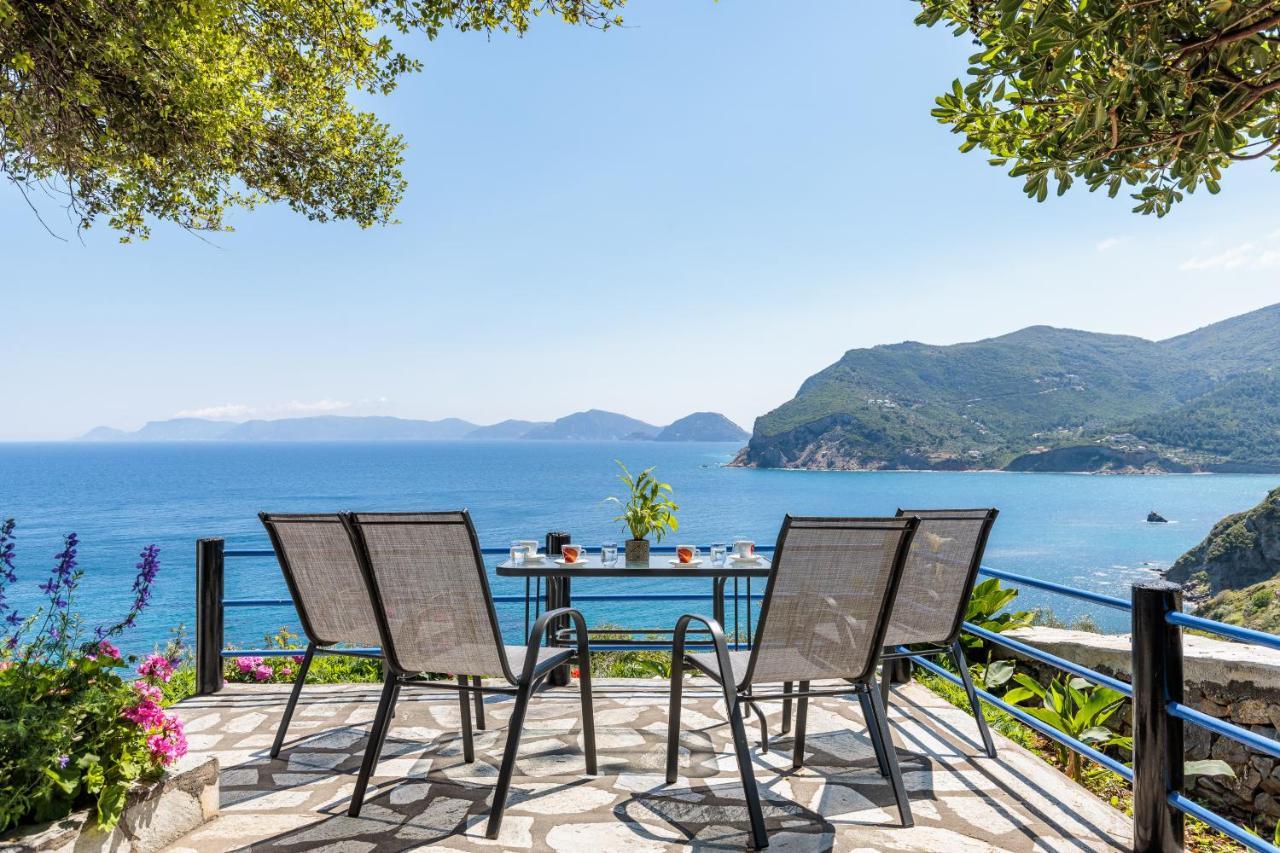 Remezzo * Skopelos Town
