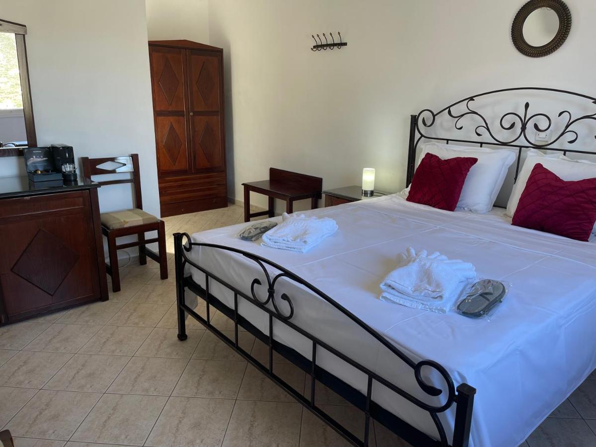 Venikouas Hotel 2*
