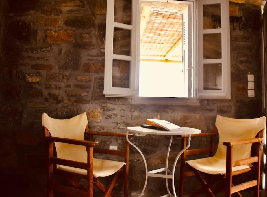 Villa Rock Serifos Town