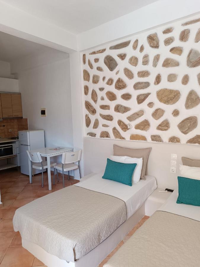Guest house Isalos *
