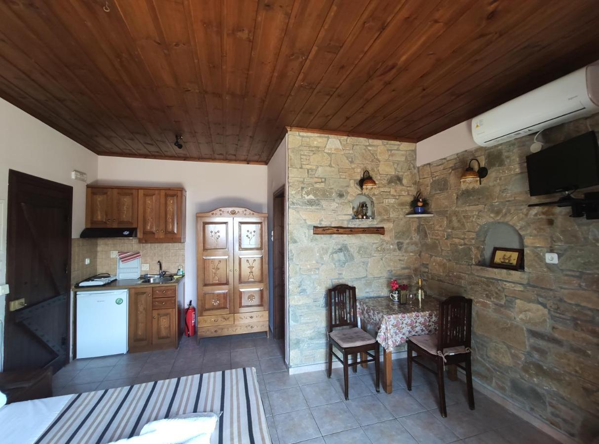 Maistros Guest house