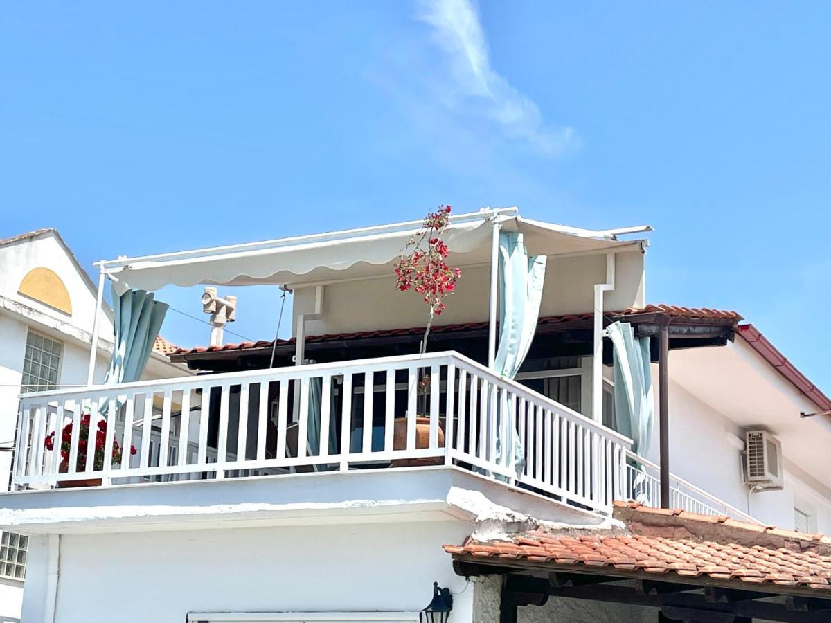 Davanti Al Mare Apartment *