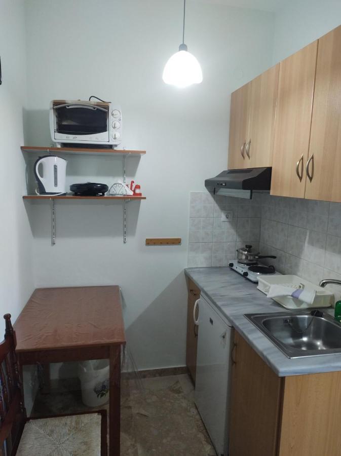 Apollo Pavilion Apartment *