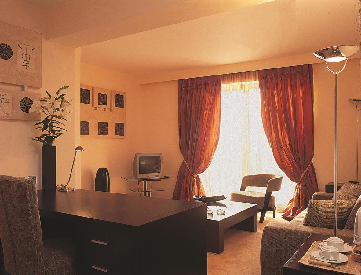 Airotel Achaia 4*