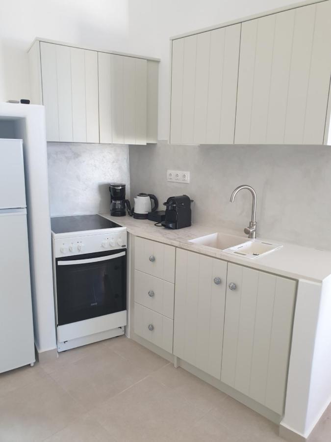 Kalypso Apartment Pera Gyalos
