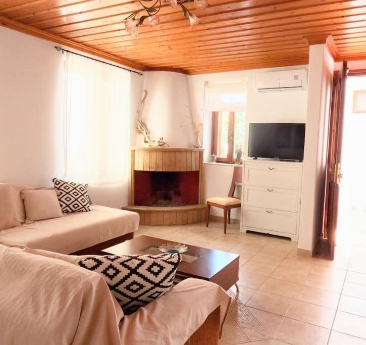Apartment Traditional House Mataki Skiathos Town