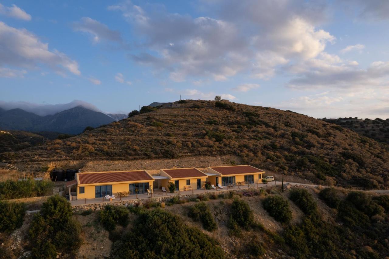 Elpida - Breathtaking View Holiday home *