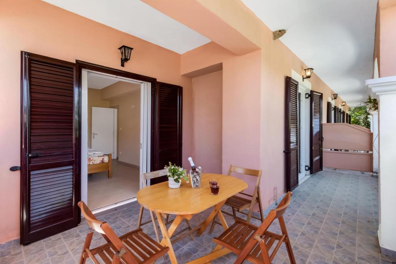 Apollon Apartment