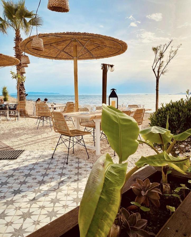 The Black Marble - Sea View, 2br, 2ba By Bnc