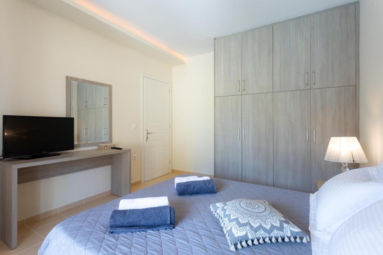 Bella Donna Corfu Villa *