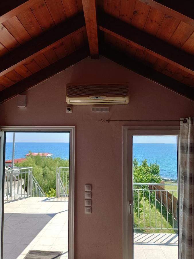 Batolios Holiday home *